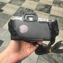 Load image into Gallery viewer, Minolta Dynax 404si