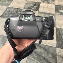 Load image into Gallery viewer, Minolta Dynax 7xi