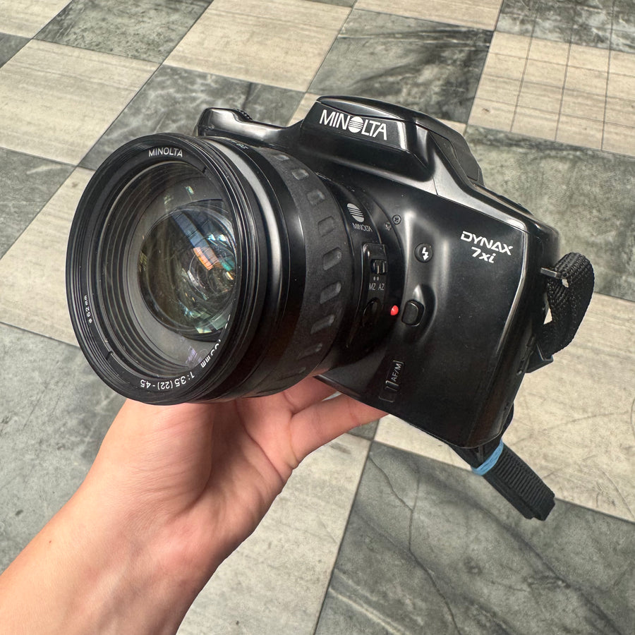 Minolta Dynax 7xi