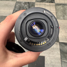 Load image into Gallery viewer, Minolta AF Zoom XI 80-200mm f/4.5(22)-5.6 Lens