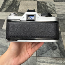 Load image into Gallery viewer, Canon AV-1