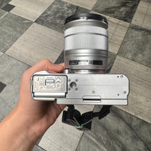 Load image into Gallery viewer, Fujifilm X-A2