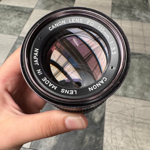 Canon FD 135mm f/3.5 Lens