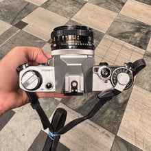 Load image into Gallery viewer, Canon AE-1