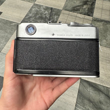 Load image into Gallery viewer, Yashica Minister