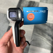 Load image into Gallery viewer, Sanyo Xacti VPC-CA8EX