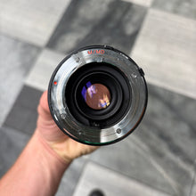 Load image into Gallery viewer, Vivitar Macro Focusing Zoom 28-85mm f/3.5-4.5 Lens