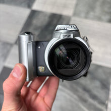 Load image into Gallery viewer, Minolta DiMAGE Z1
