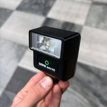 Load image into Gallery viewer, Sunpak Auto 140 Flash