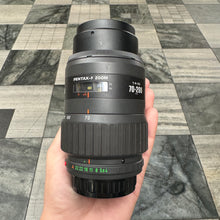 Load image into Gallery viewer, Pentax-F Zoom 70-200mm f/4-5.6 Lens