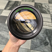 Load image into Gallery viewer, Auto Makinon 135mm f/2.8 Lens