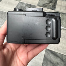 Load image into Gallery viewer, Selby Revolver 004