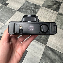 Load image into Gallery viewer, Minolta Hi-Matic SD