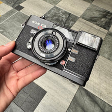 Load image into Gallery viewer, Konica C35 EF