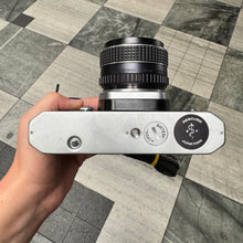 Load image into Gallery viewer, Asahi Pentax Spotmatic SP F