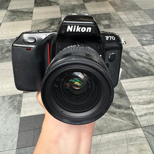 Nikon F70