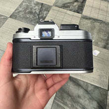 Load image into Gallery viewer, Nikon FG-20 Body