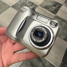 Load image into Gallery viewer, Nikon Coolpix 3100