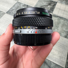 Load image into Gallery viewer, Olympus OM-System F.Zuiko Auto-S 50mm f/1.8 Lens