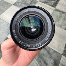 Load image into Gallery viewer, SMC Pentax 30mm f/2.8 Lens