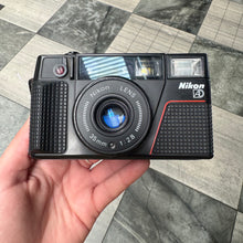 Load image into Gallery viewer, Nikon L35AD2