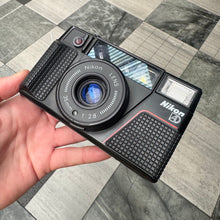 Load image into Gallery viewer, Nikon L35AD2