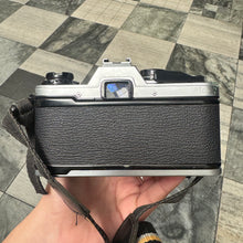 Load image into Gallery viewer, Olympus OM-10