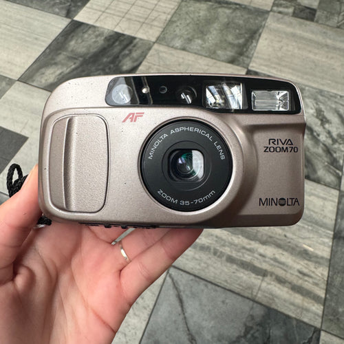 Minolta Riva Zoom 70