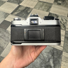 Load image into Gallery viewer, Canon AE-1