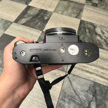 Load image into Gallery viewer, Nikon FG Body