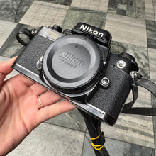 Load image into Gallery viewer, Nikon FE2 Body