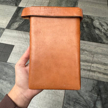 Load image into Gallery viewer, Vintage Polaroid SX-70 Case