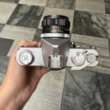 Load image into Gallery viewer, Fujica ST701