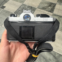 Load image into Gallery viewer, Nikon FM Body