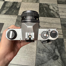 Load image into Gallery viewer, Pentax K1000