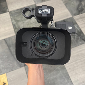 Canon XHA1
