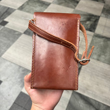Load image into Gallery viewer, Vintage Polaroid SX-70 Case