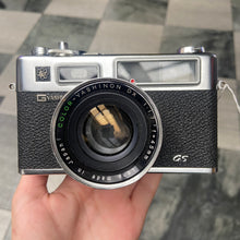 Load image into Gallery viewer, Yashica Electro GS