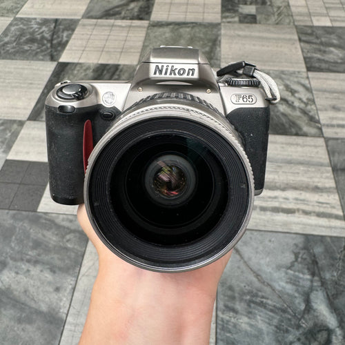 Nikon F65