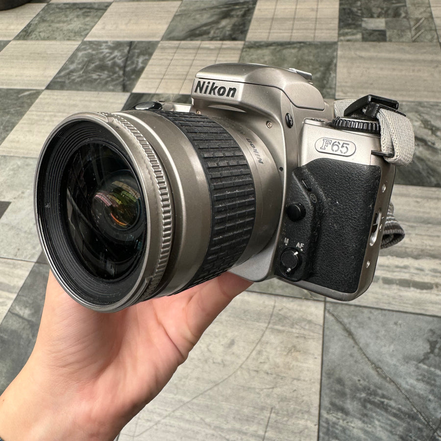 Nikon F65