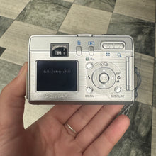 Load image into Gallery viewer, Pentax Optio S40