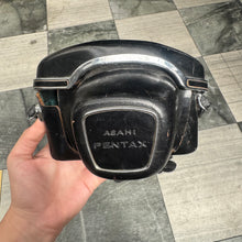 Load image into Gallery viewer, Vintage Asahi Pentax Case
