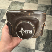 Load image into Gallery viewer, Petri 2.8 Color Corrected Super