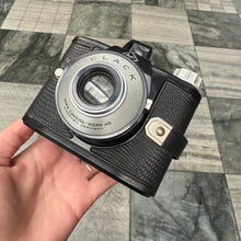Load image into Gallery viewer, Agfa Clack