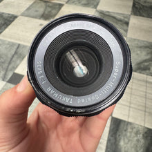 Load image into Gallery viewer, Super-Multi-Coated Takumar 35mm f/3.5 Lens