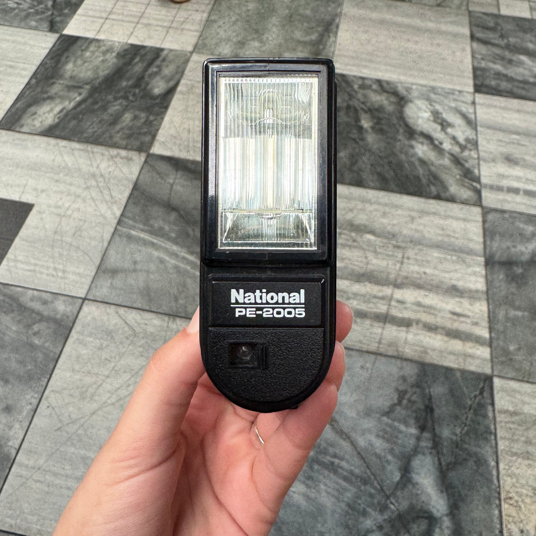 National PE-2005 Flash