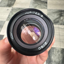 Load image into Gallery viewer, Jupiter-8 50mm f/2 Lens