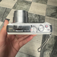 Load image into Gallery viewer, Panasonic Lumix DMC-TZ30