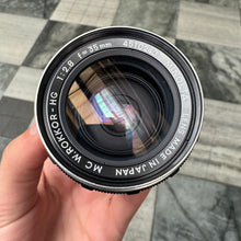 Load image into Gallery viewer, Minolta MC W.Rokkor-HG 35mm f/2.8 Lens