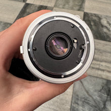 Load image into Gallery viewer, Minolta MC W.Rokkor-HG 35mm f/2.8 Lens
